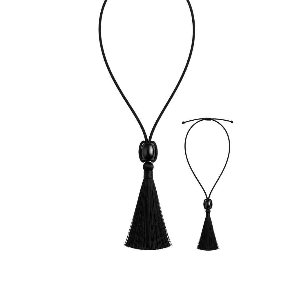 ONYX TASSEL.